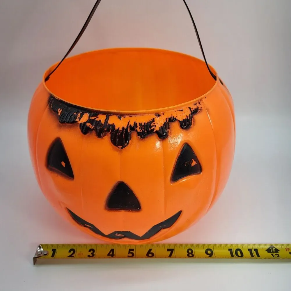 Vintage 1970 Empire Pumpkin Jack-O-Lantern Blow Mold Candy Pail Treat Bucket